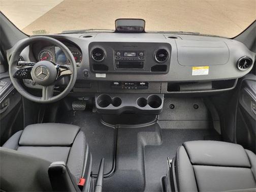 2025 Mercedes-Benz Sprinter 2500 High Roof