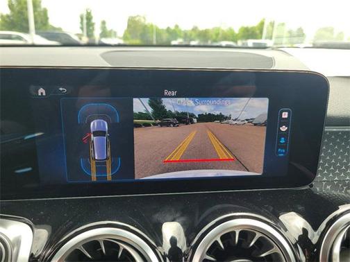 2025 Mercedes-Benz GLB 250 Base