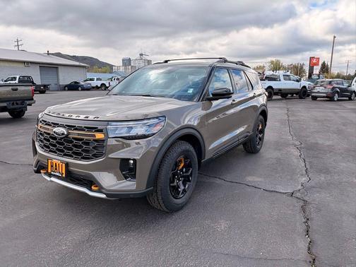 Marsh Gray 2026 Ford Explorer Tremor