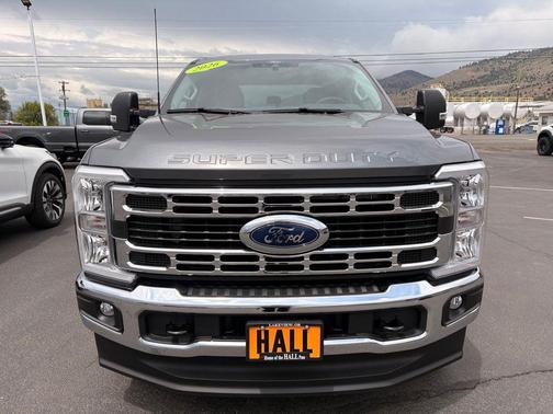 Carbonized Gray Metallic 2026 Ford F-250