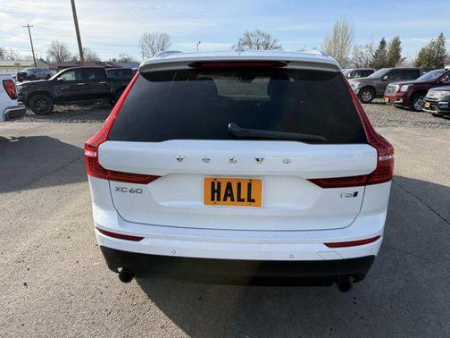 2018 Volvo XC60 T5 Momentum