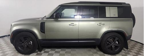 2024 Land Rover Defender 110 P300