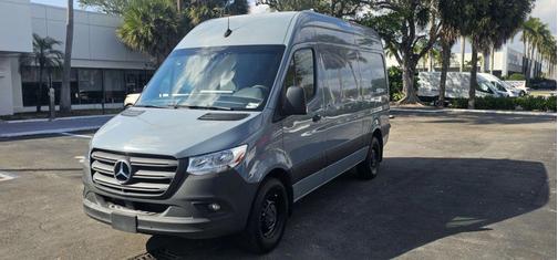 2023 Mercedes-Benz Sprinter 2500 Standard Roof