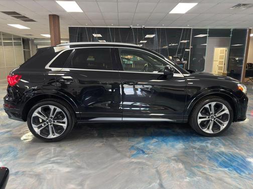 2020 Audi Q3 45 S line Premium Plus