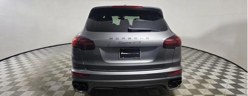 2016 Porsche Cayenne GTS