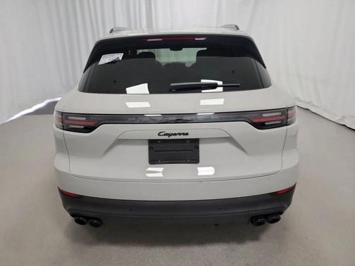 2022 Porsche Cayenne Cayenne E-Hybrid Platinum Edition