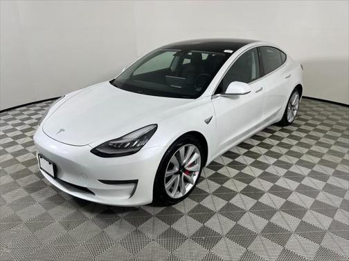 2018 Tesla Model 3 Long Range