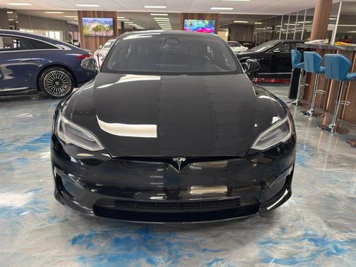 2021 Tesla Model S Plaid