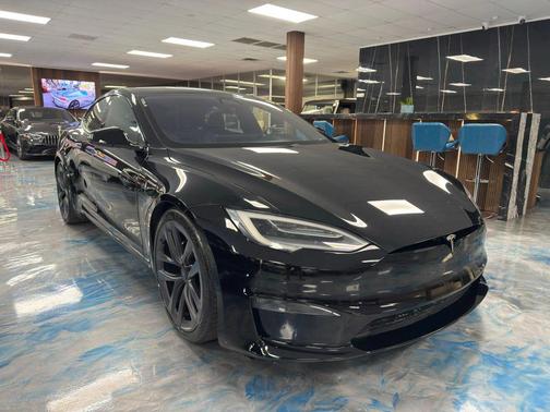 2021 Tesla Model S Plaid