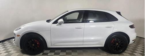 2017 Porsche Macan GTS