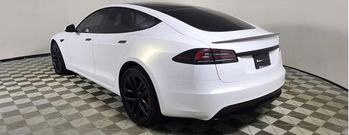 2023 Tesla Model S Plaid