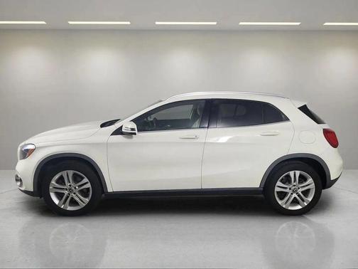 2018 Mercedes-Benz GLA 250 Base