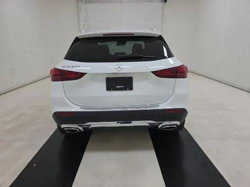 2024 Mercedes-Benz GLA 250 Base