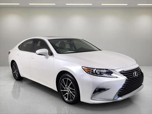 2016 Lexus ES 350 Base