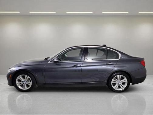 2016 BMW 330e 330e iPerformance