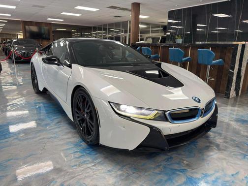 2016 BMW i8 Coupe 2D