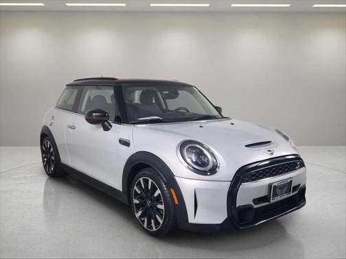 2022 MINI Hardtop Cooper S