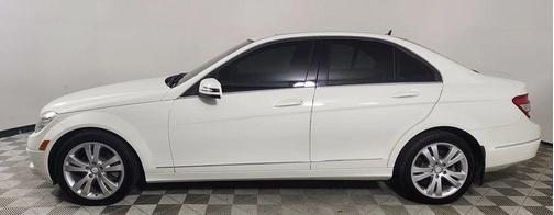2010 Mercedes-Benz C-Class Luxury
