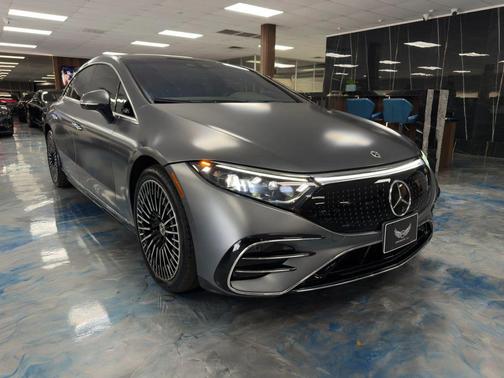 Gray 2022 Mercedes-Benz EQS 580 4MATIC