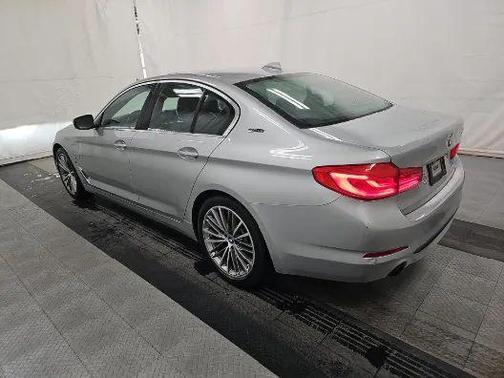 2018 BMW 530e xDrive iPerformance
