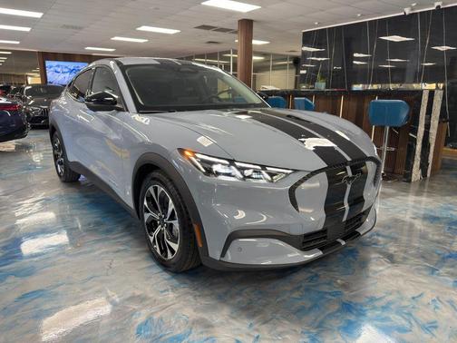 2025 Ford Mustang Mach-E Select