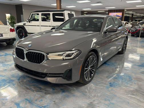 2022 BMW 530e Base
