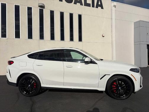 2026 BMW X6 xDrive40i