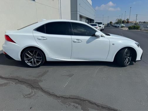 2020 Lexus IS 350 F Sport