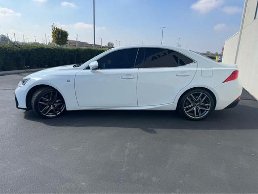 2020 Lexus IS 350 F Sport