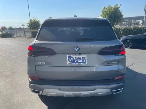 2026 BMW X5 PHEV xDrive50e