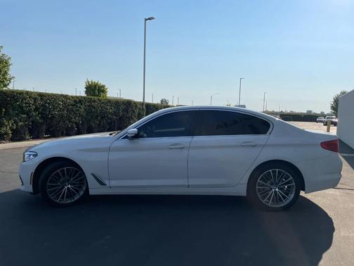 2020 BMW 530 i