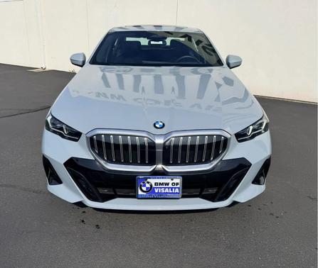 2026 BMW 530 i xDrive