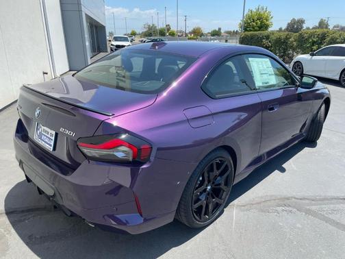 2025 BMW 230 i xDrive