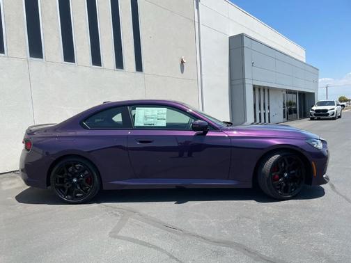 2025 BMW 230 i xDrive