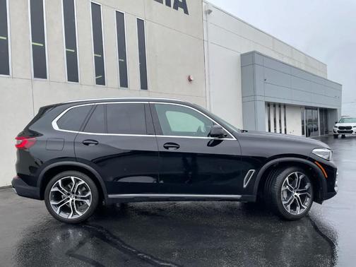 2023 BMW X5 sDrive40i