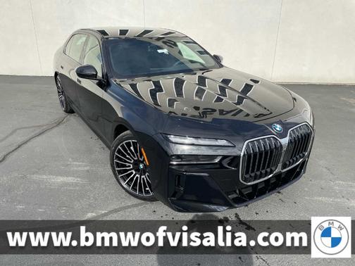 2026 BMW 750e xDrive
