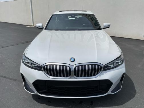 2024 BMW 330 i