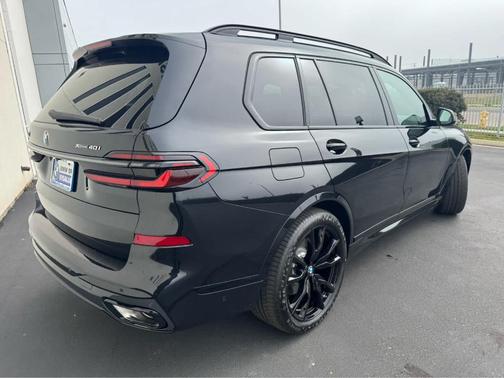 2026 BMW X7 xDrive40i