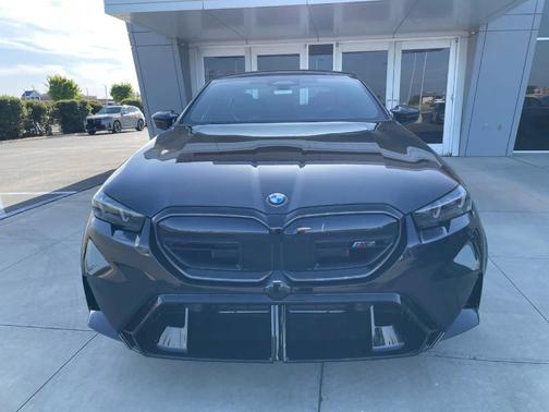 2025 BMW M5 Base