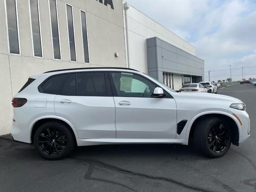 2025 BMW X5 sDrive40i