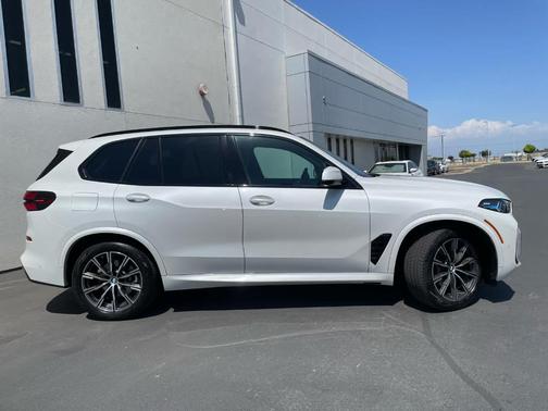 2025 BMW X5 sDrive40i