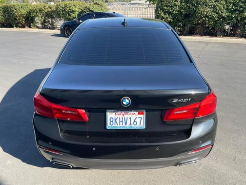 2019 BMW 540 i