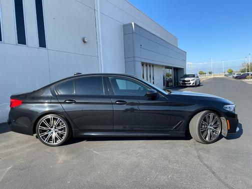 2019 BMW 540 i