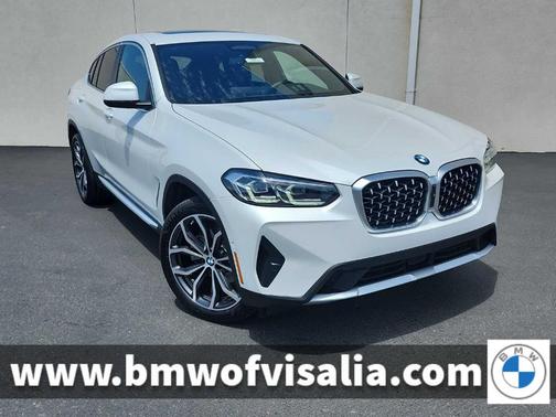 Mineral White Metallic 2025 BMW X4 xDrive30i