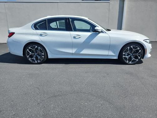 Alpine White 2026 BMW 330 I