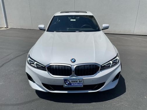 2025 BMW 330 i