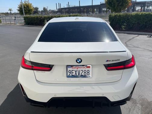 2023 BMW M340 i