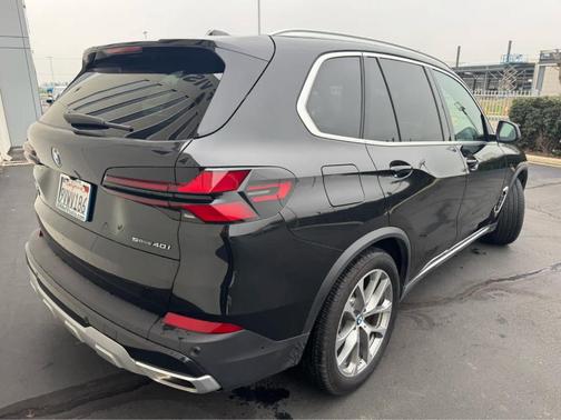 2026 BMW X5 sDrive40i