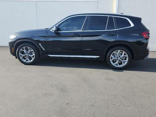 Black Sapphire Metallic 2023 BMW X3 xDrive30i