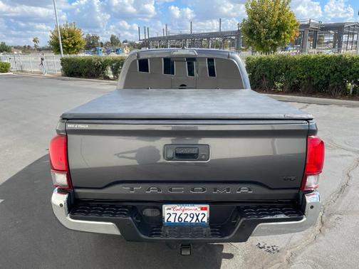 2020 Toyota Tacoma SR5